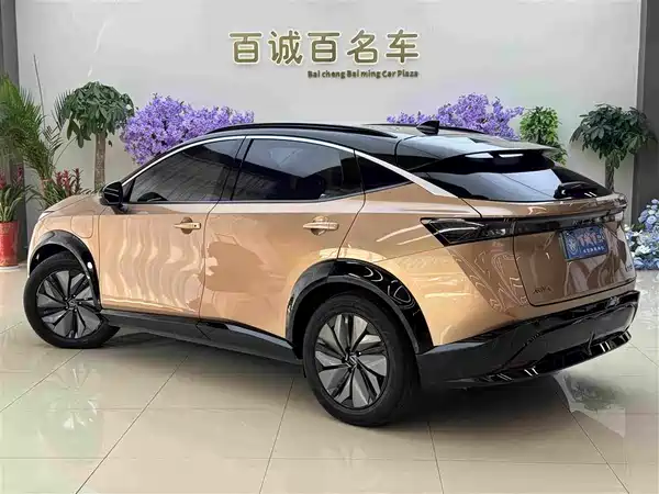 Nissan ARIYA 2024