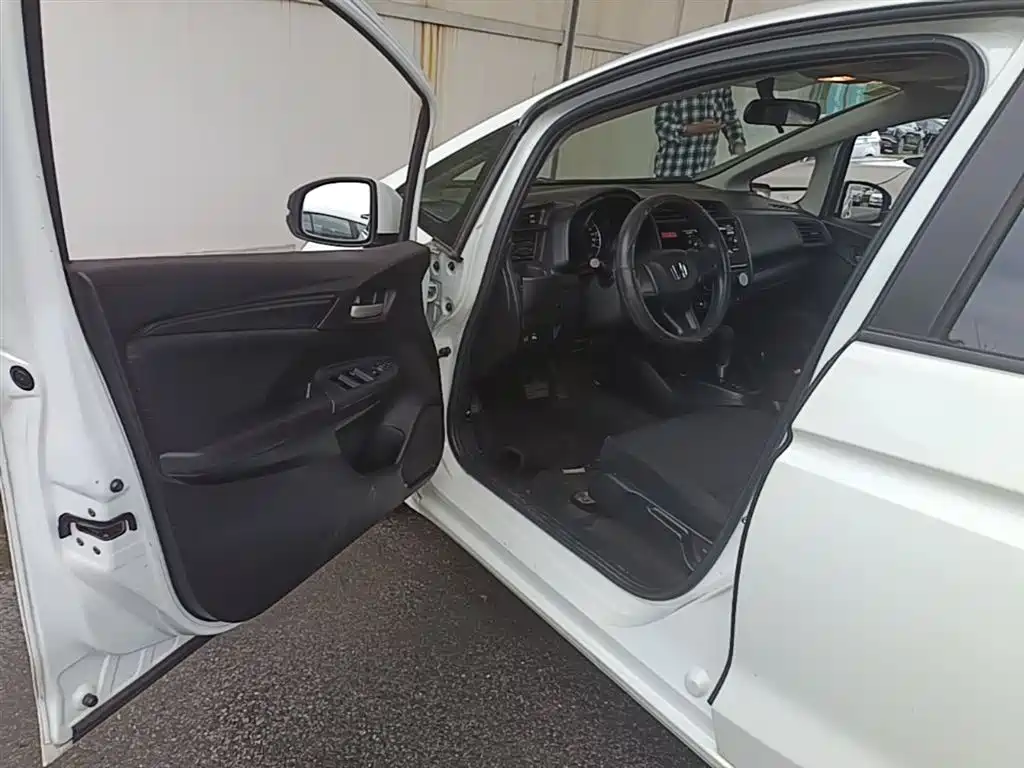 Honda Fit 2016 — фото 14