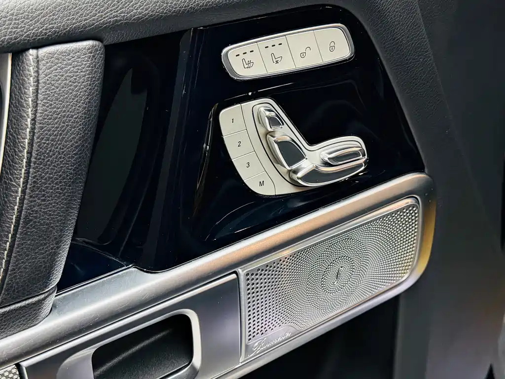 Mercedes-Benz G-Class 2019 — фото 12