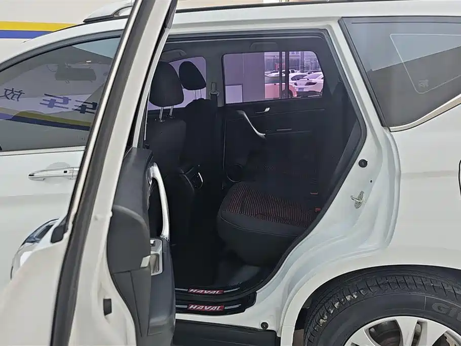 Haval M6 2020 — фото 11