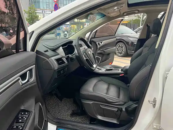 Geely Emgrand GS 2019