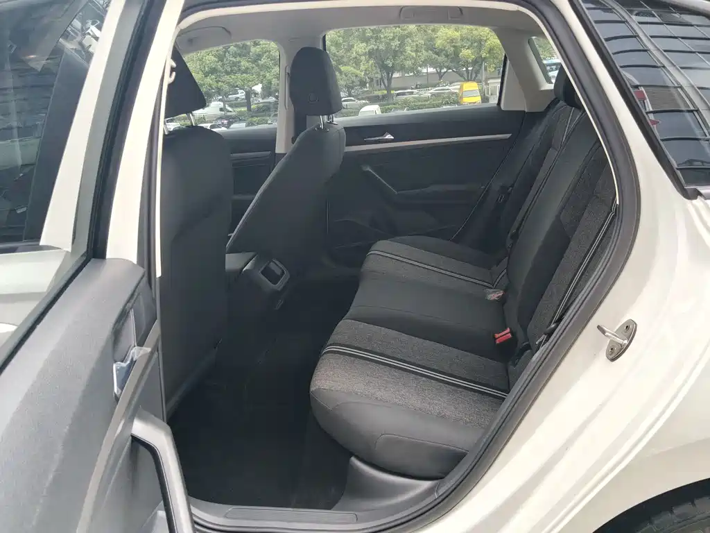 Volkswagen Lavida Pure Electric 2021 — фото 13