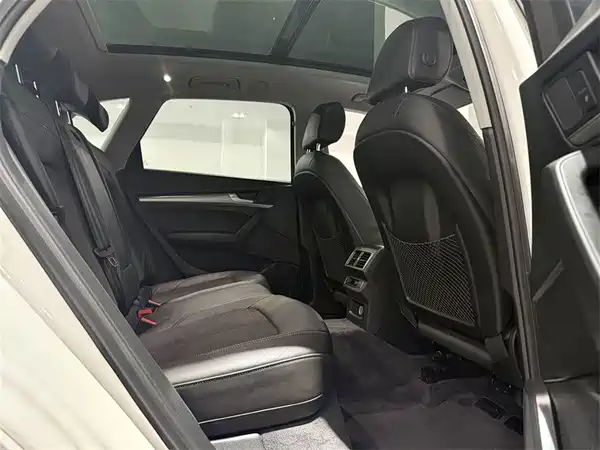 Audi Q5L 2019