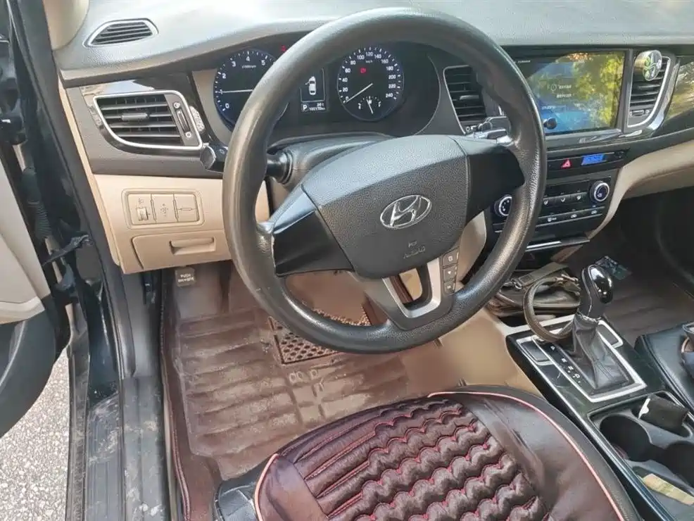 Hyundai Mistra 2015 — фото 13