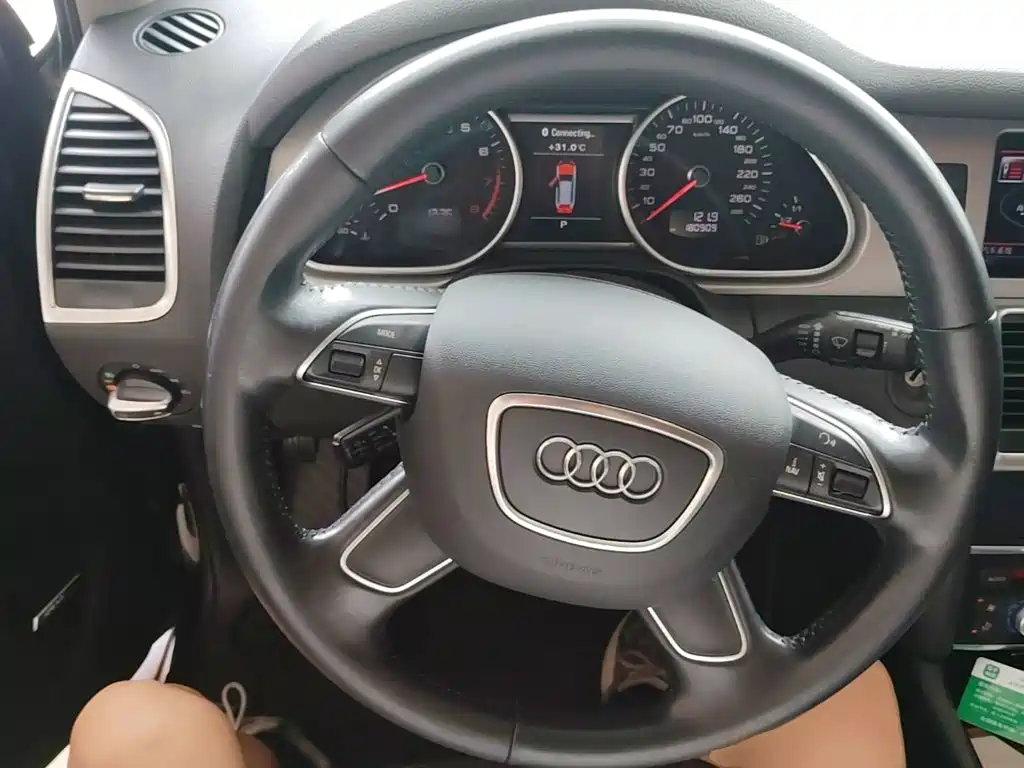Audi Q7 2015 — фото 11