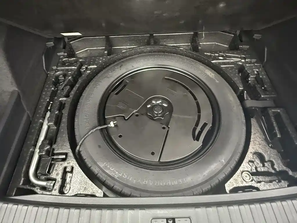 Audi Q3 2023 — фото 11