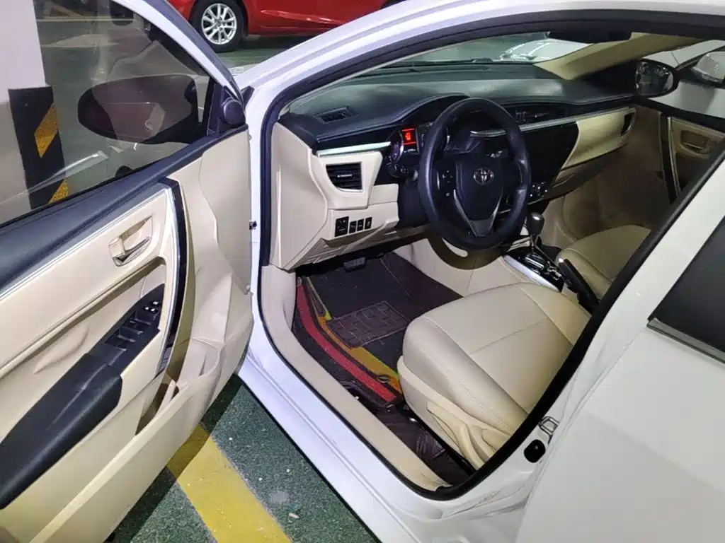Toyota Corolla 2016 — фото 16