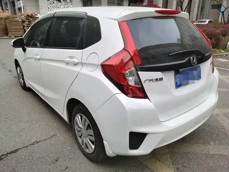 Honda Fit 2014 — фото 10
