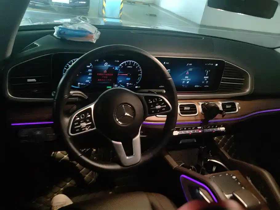 Mercedes-Benz GLE New Energy 2021 — фото 12