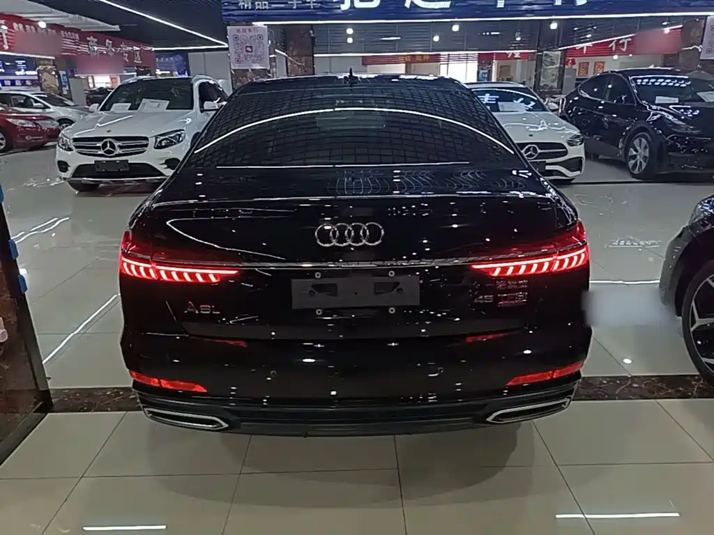 Audi A6L 2020