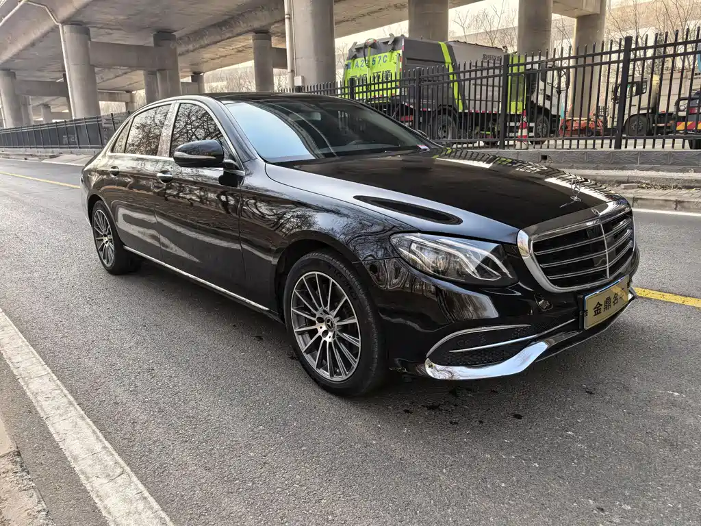 Mercedes-Benz E-Class 2020 — фото 3