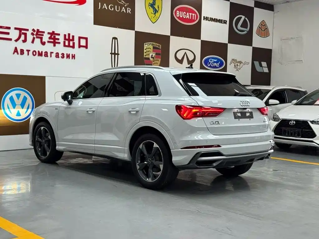 Audi Q3 2022