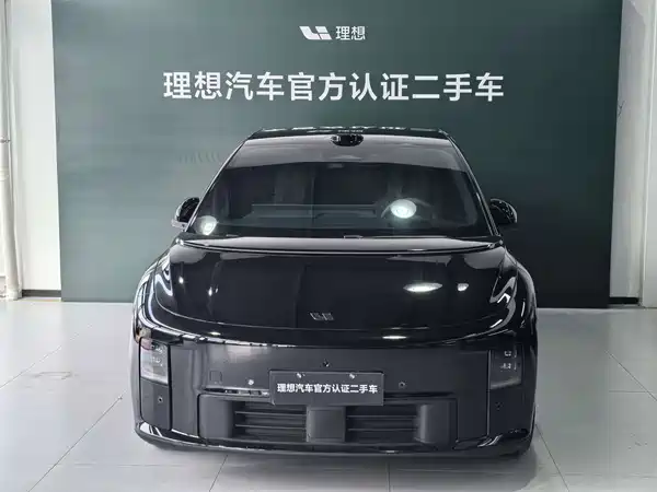Li Auto i6 2025