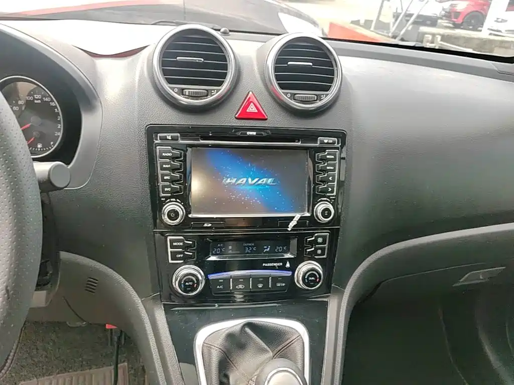 Haval H6 2015 — фото 13