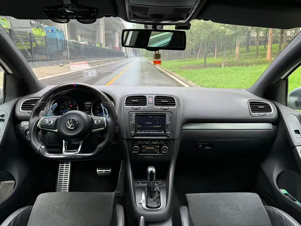 Volkswagen Golf 2014