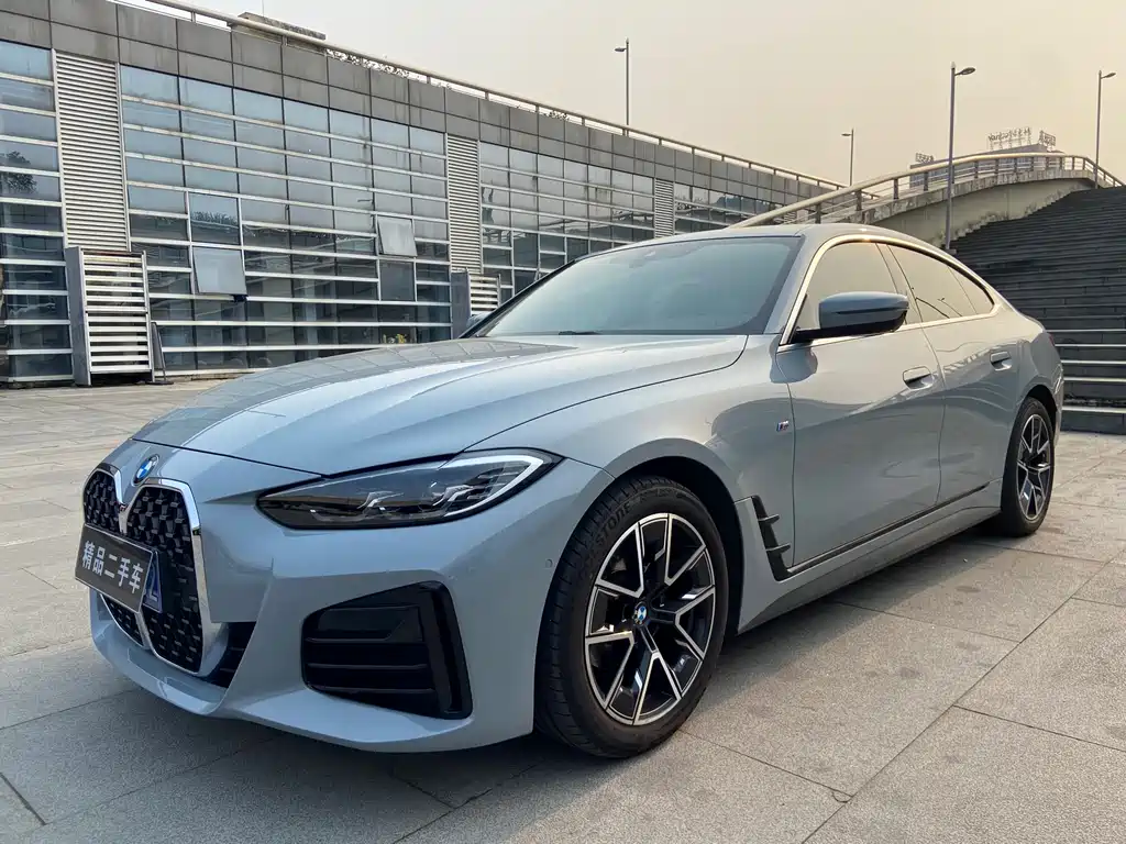 BMW 4 Series 2022 — фото 1