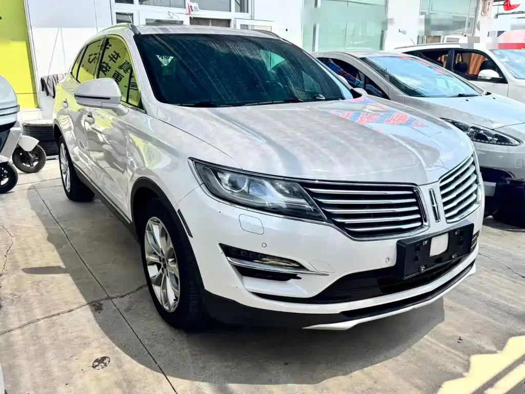 Lincoln MKC 2018