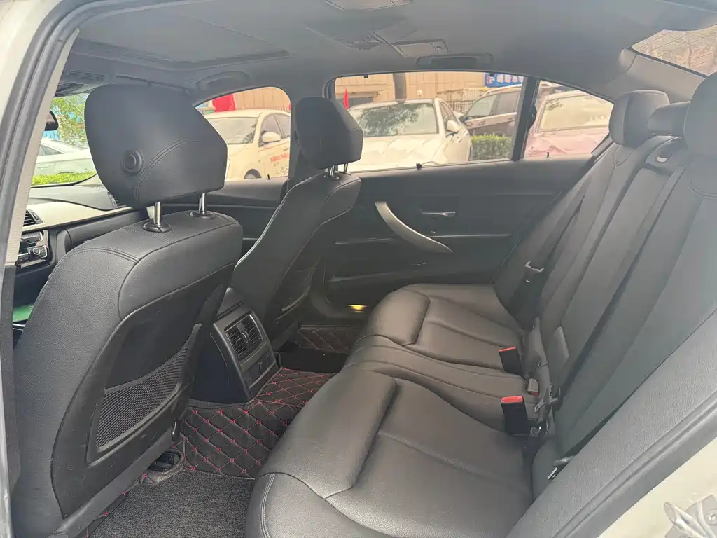 BMW 3 Series 2015