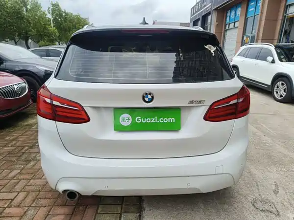 BMW 2 Series Station Wagon 2019
