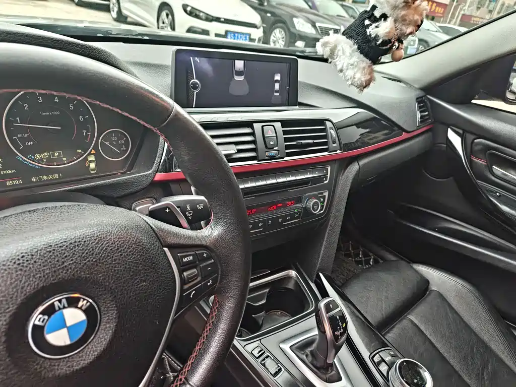BMW 3 Series 2013 — фото 38