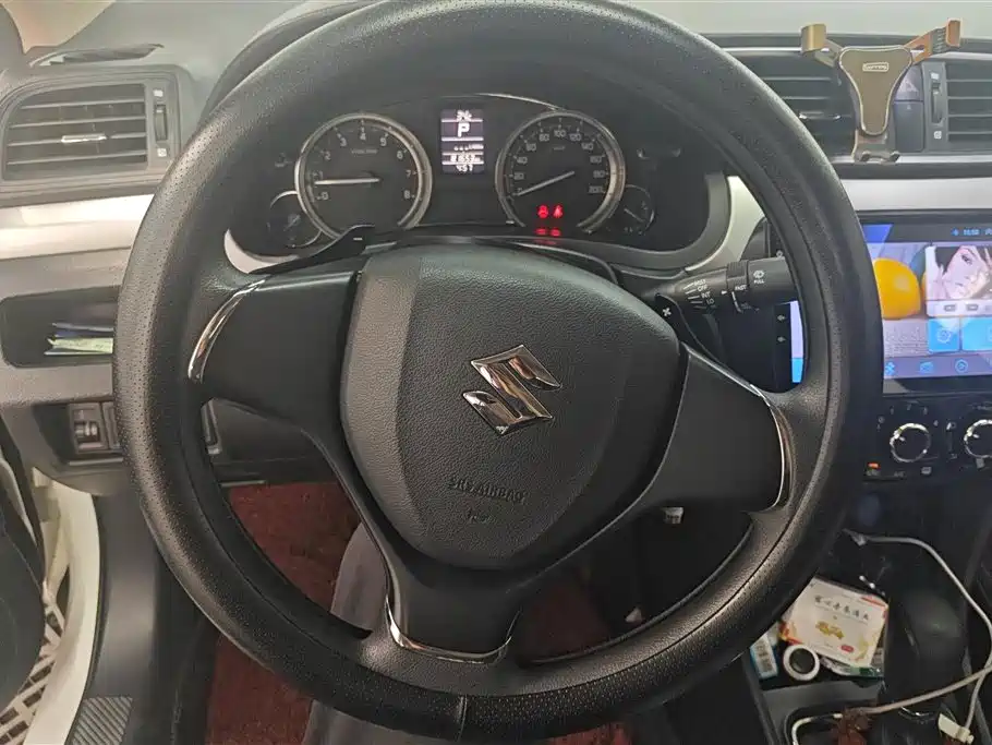 Suzuki Alivio 2019 — фото 15
