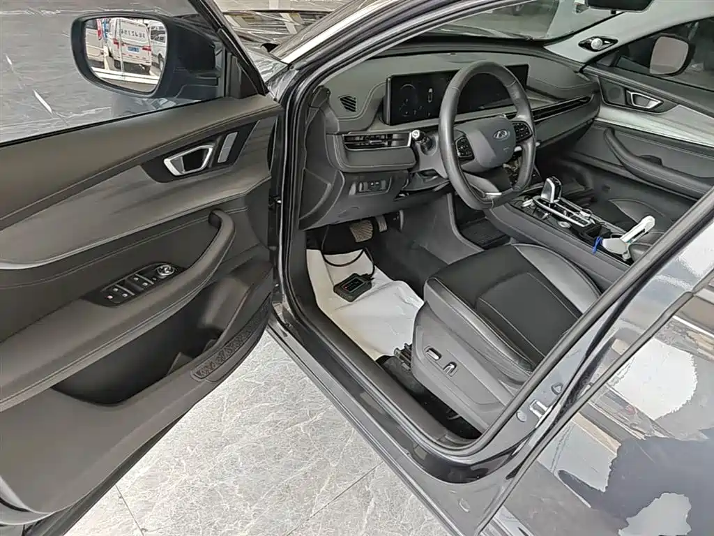 Chery Tiggo 8 PLUS 2022 — фото 16