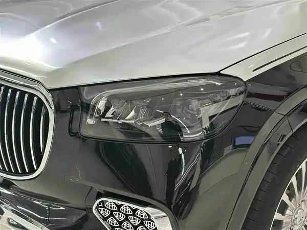 Mercedes-Benz GLS 2023