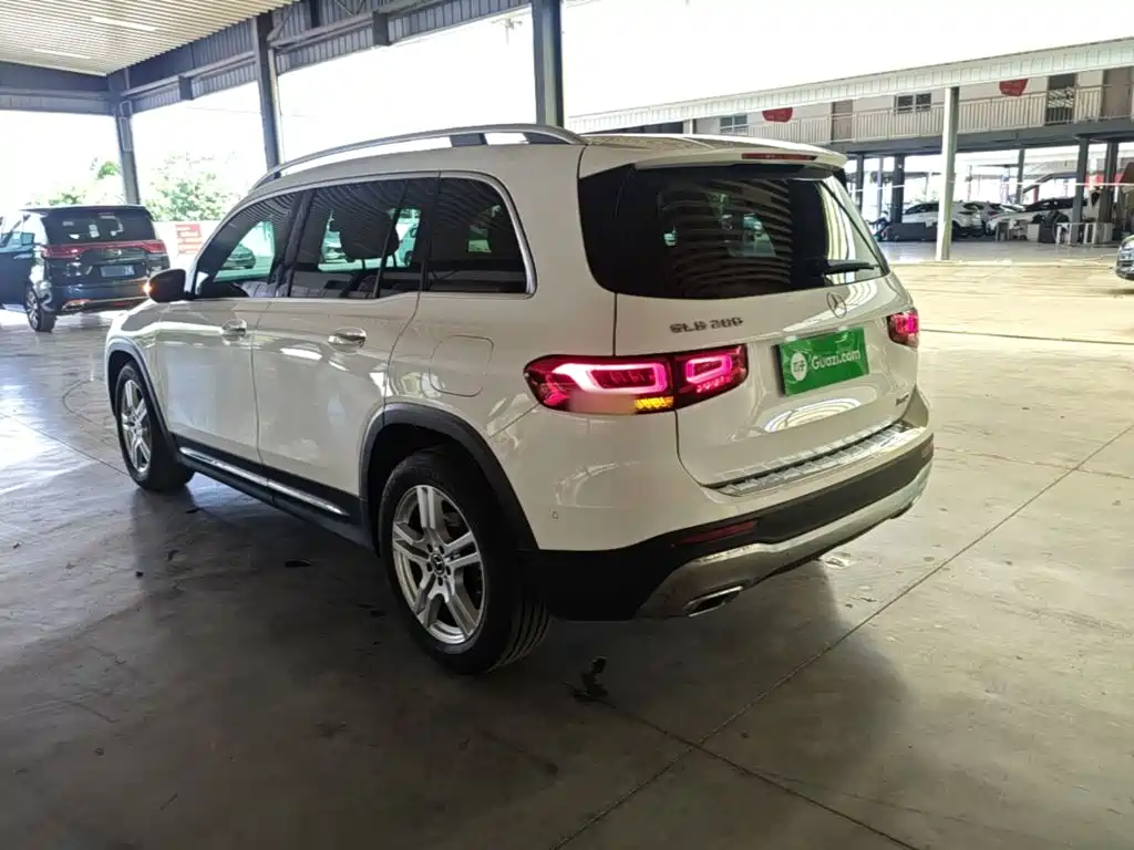 Mercedes-Benz GLB 2020