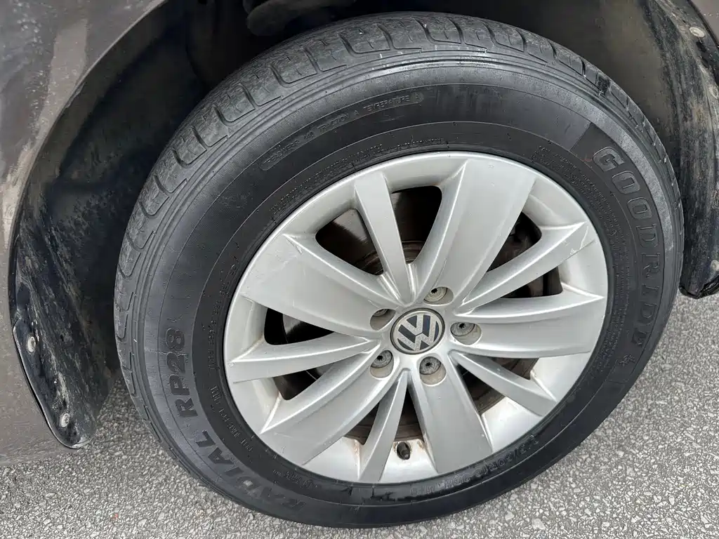 Volkswagen Sharan 2014 — фото 16