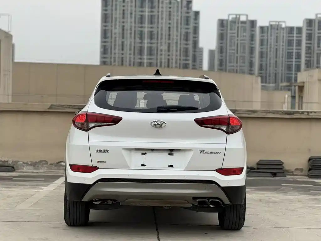 Hyundai Tucson 2018 — фото 8