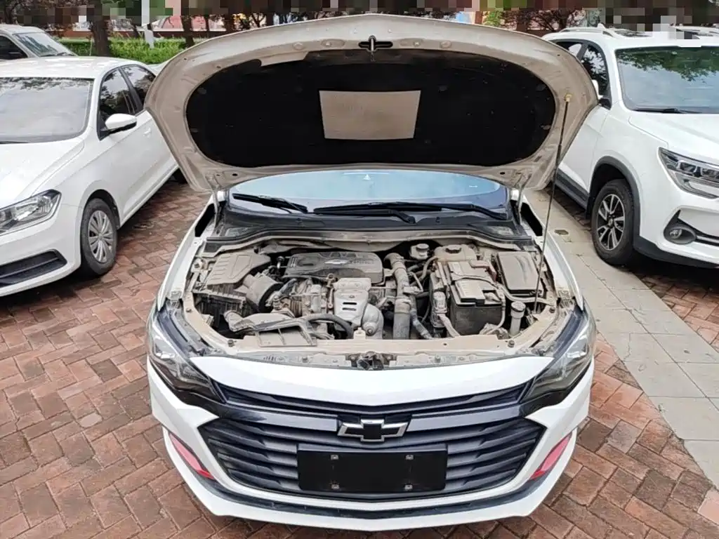 Chevrolet Cruze 2019 — фото 20