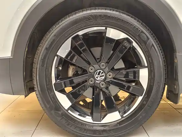 Volkswagen Tacqua 2020
