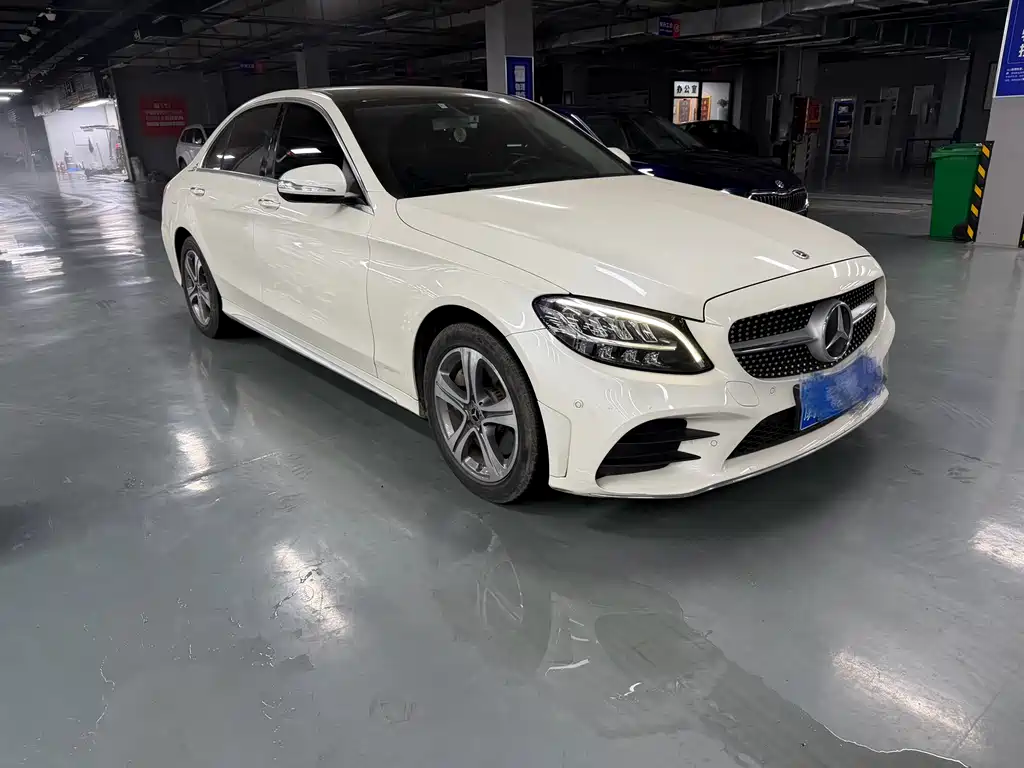 Mercedes-Benz C-Class 2019