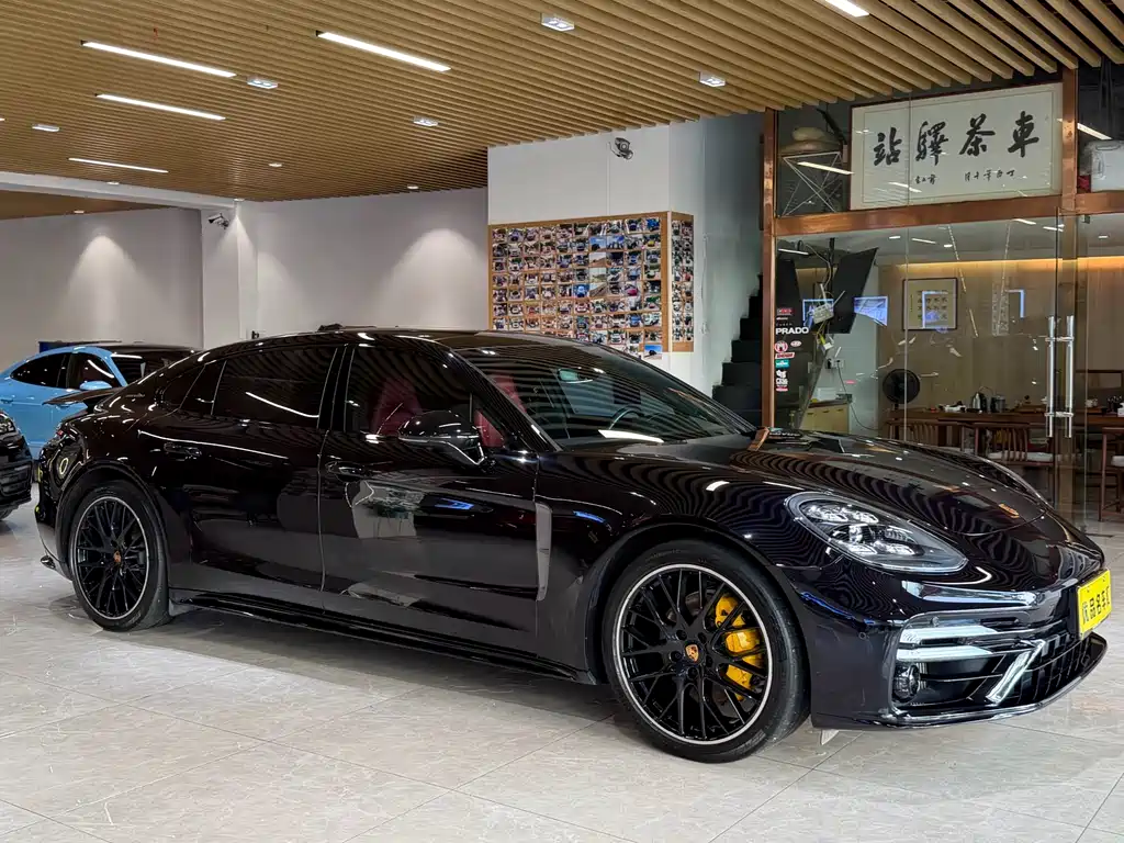 Porsche Panamera 2023 — фото 3