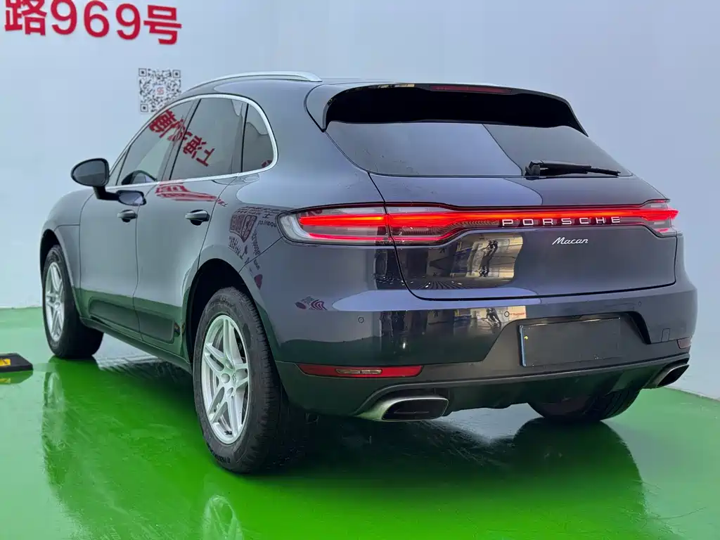 Porsche Macan 2019 — фото 29