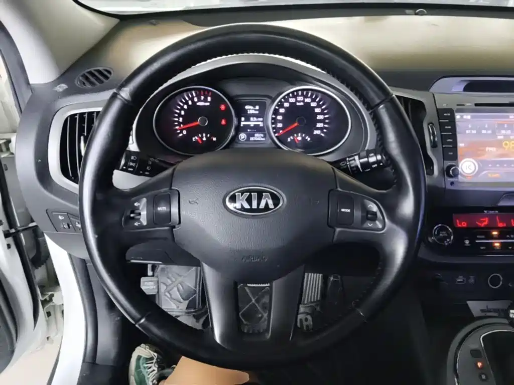Kia Sportage 2016 — фото 11