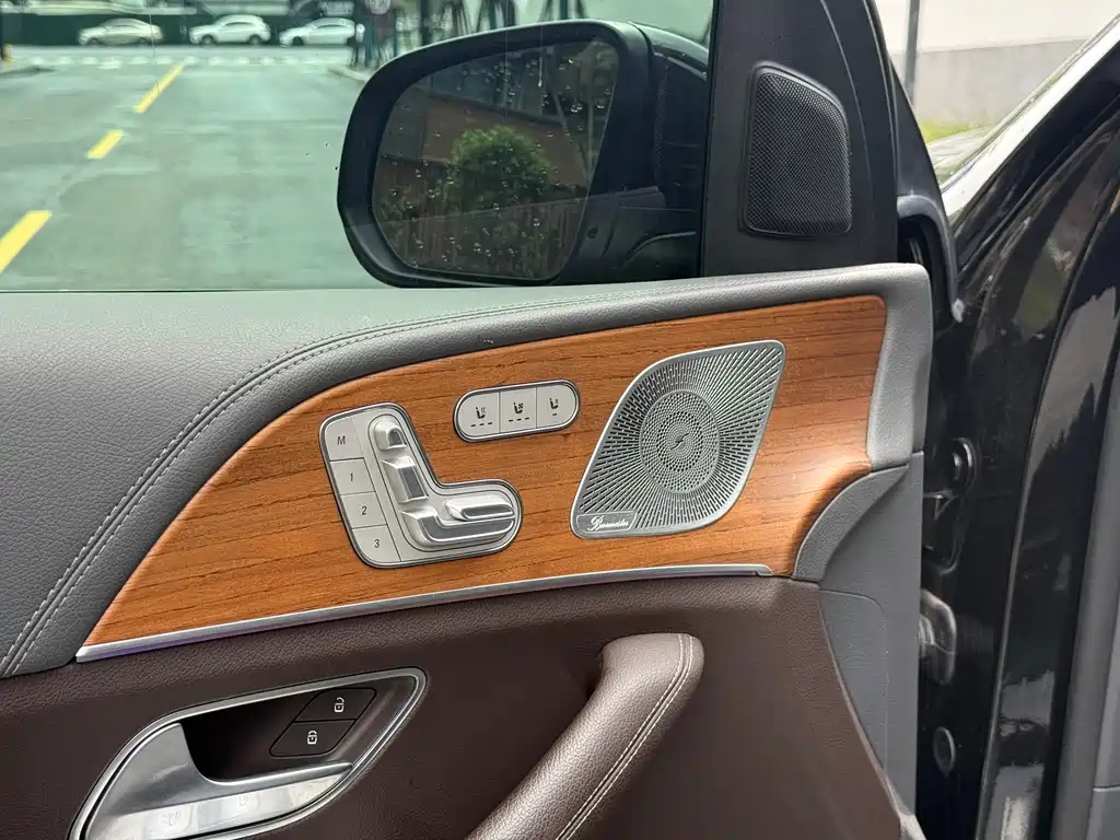 Mercedes-Benz GLS 2020 — фото 3