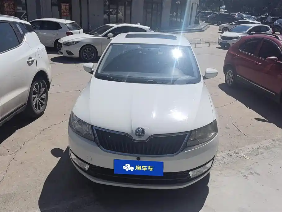 Skoda Rapid 2018 — фото 2