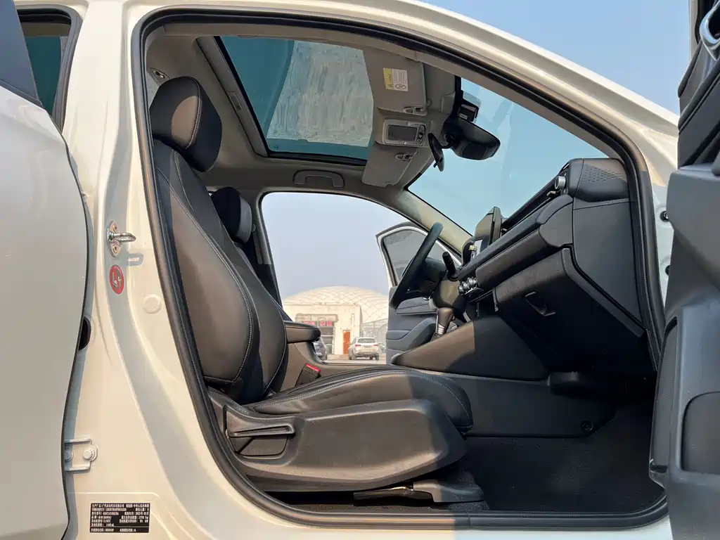 Honda Vezel 2023 — фото 10
