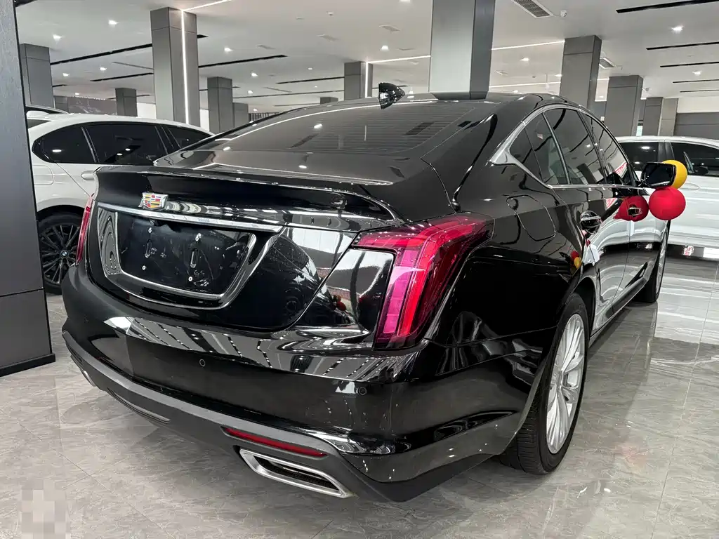 Cadillac CT5 2022 — фото 8