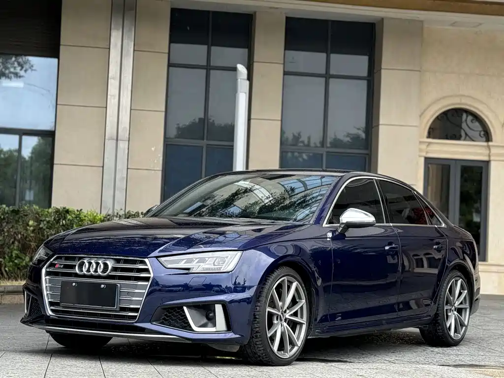 Audi S4 2019 — фото 1
