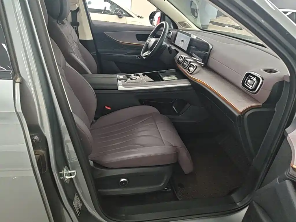 Chery Tiggo 9 C-DM 2024 — фото 25