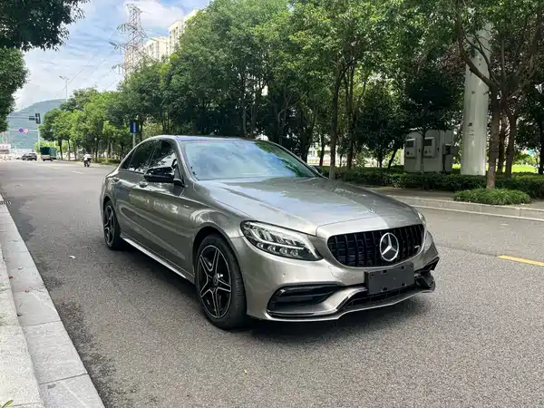Mercedes-Benz C-Class 2020