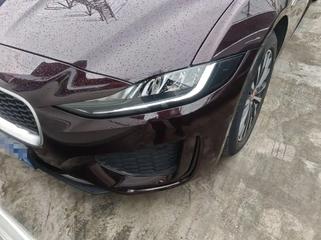 Jaguar XEL 2020 — фото 24