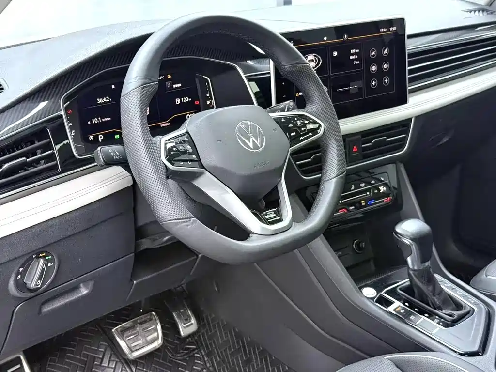 Volkswagen Tiguan L 2021 — фото 3
