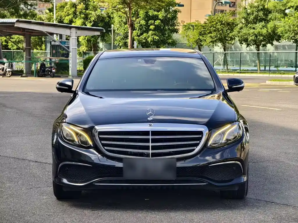 Mercedes-Benz E-Class 2018
