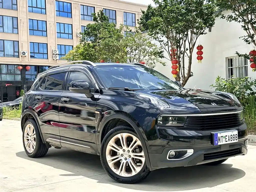 Lynk & Co 01 2018