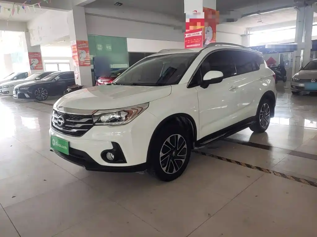 GAC Motor Trumpchi GS4 2016 — фото 1