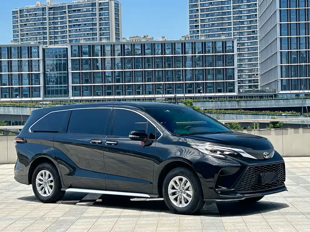 Toyota Granvia 2026
