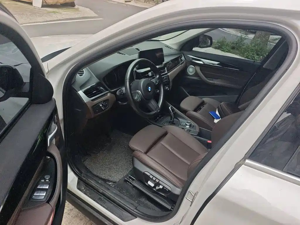 BMW X1 2022 — фото 14